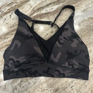 Camo V-Neck Sports Bralette - Black/Grey